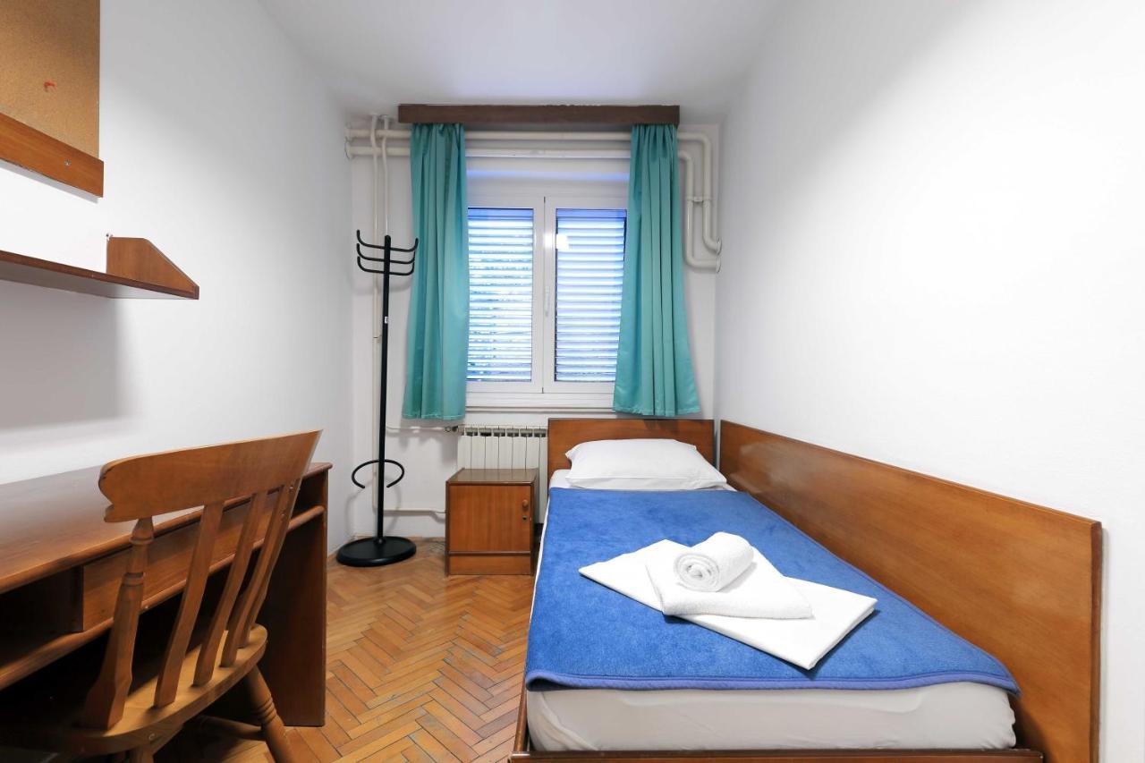 Rooms Studentsko Naselje Ivan Goran Kovacic Rijeka Eksteriør billede